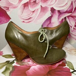 Envy Olive Oxford Lace-Up Wedge Heels